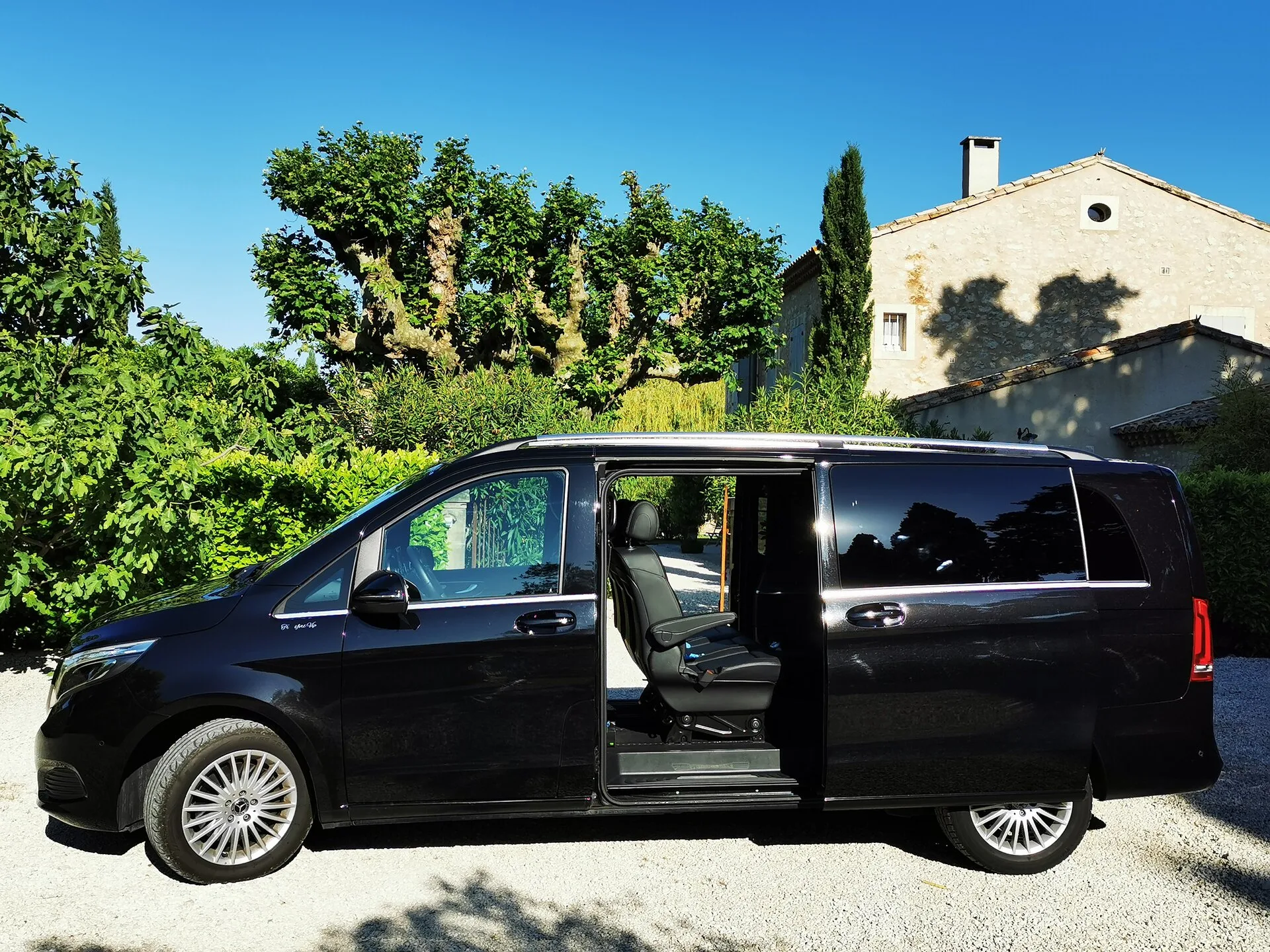 Reprise de votre service de location de Voiture avec Chauffeur à Marseille