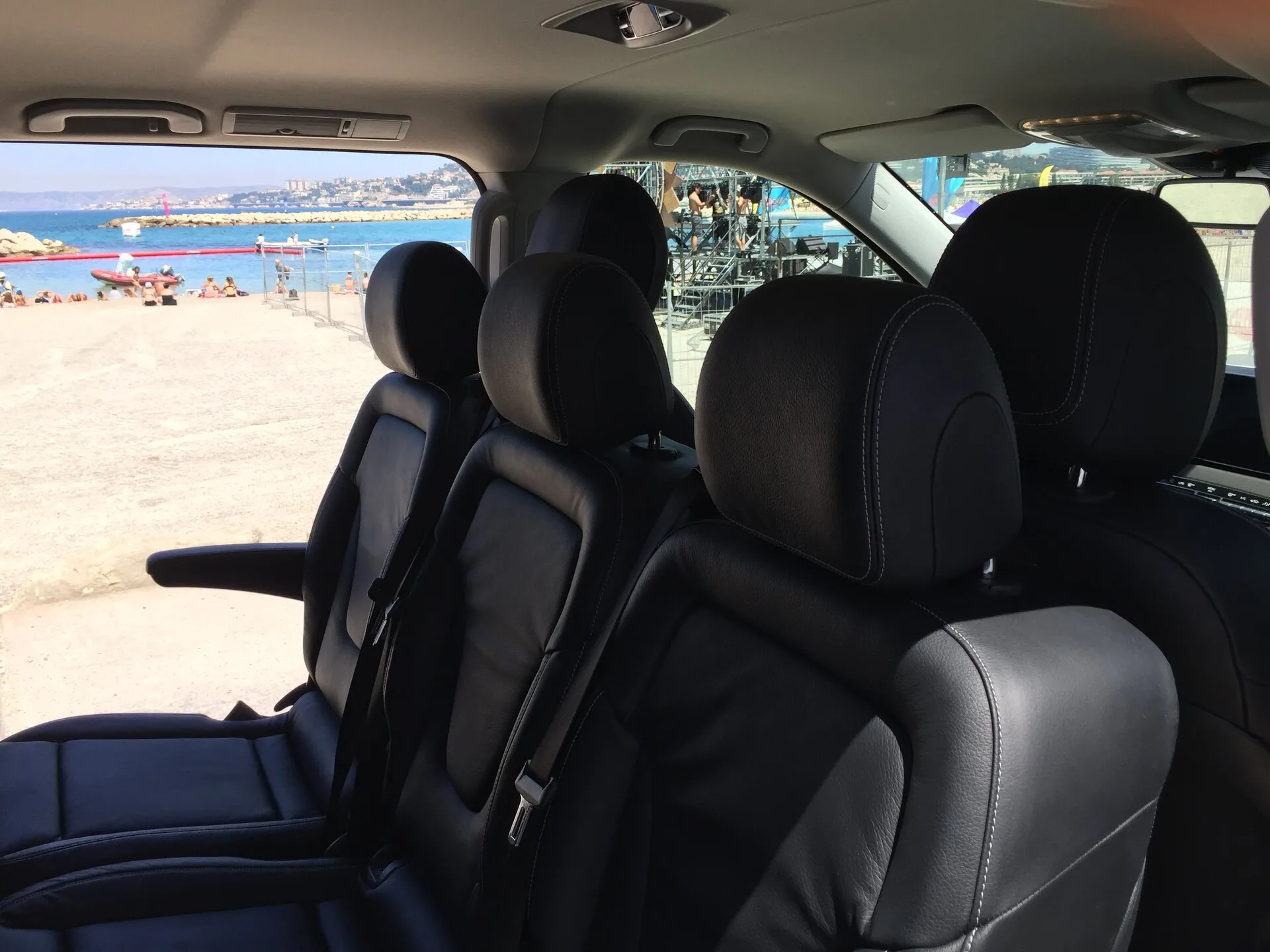 Chauffeur Officiel de la Fun Party Tour Marseille !